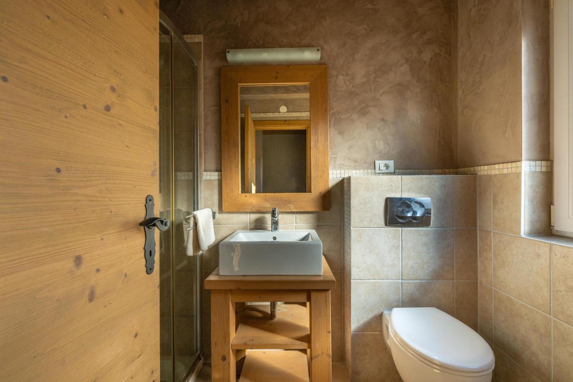 6-Bedroom Villa Chiara With Sea View Premantura Eksteriør bilde
