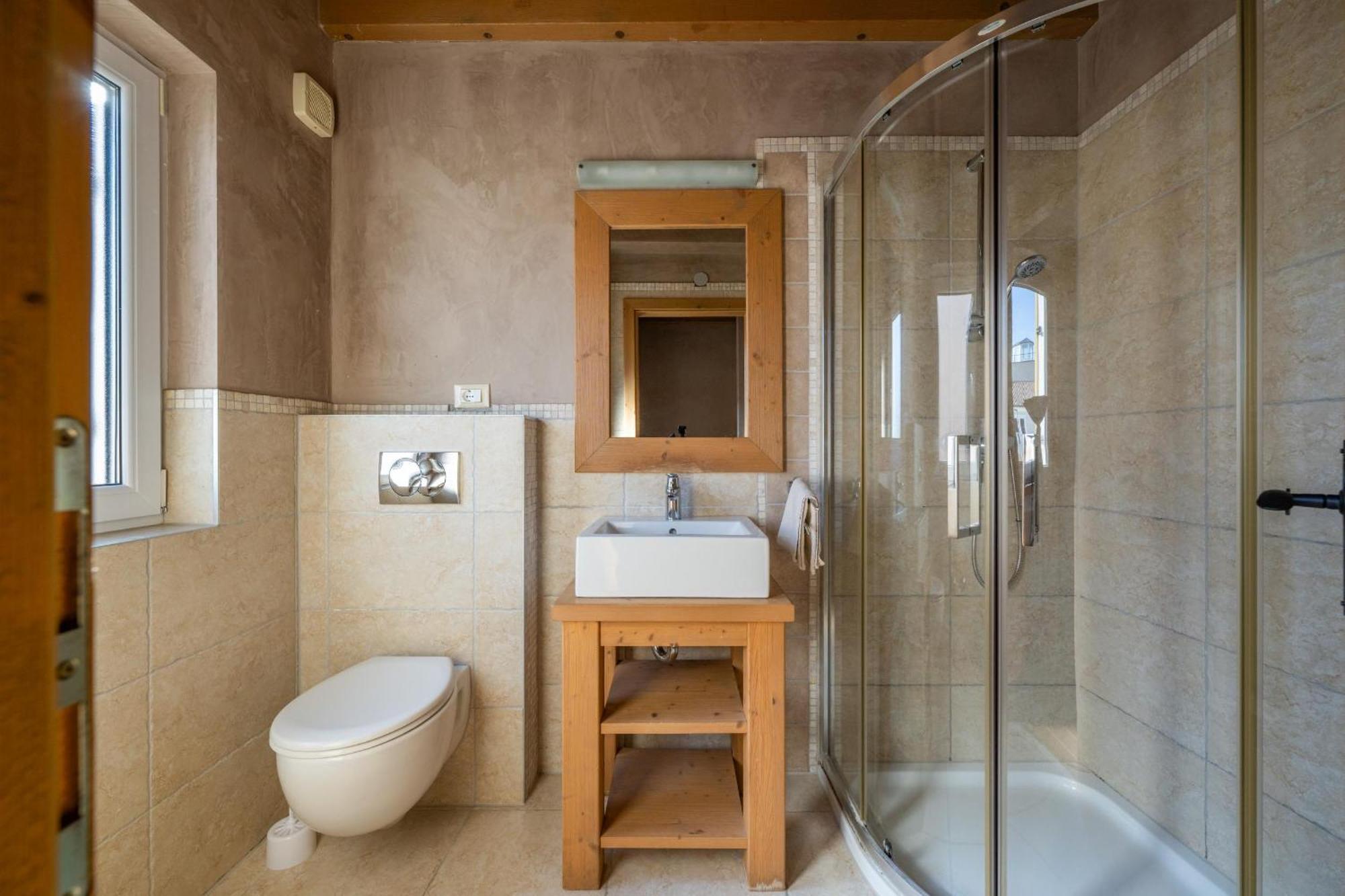 6-Bedroom Villa Chiara With Sea View Premantura Eksteriør bilde