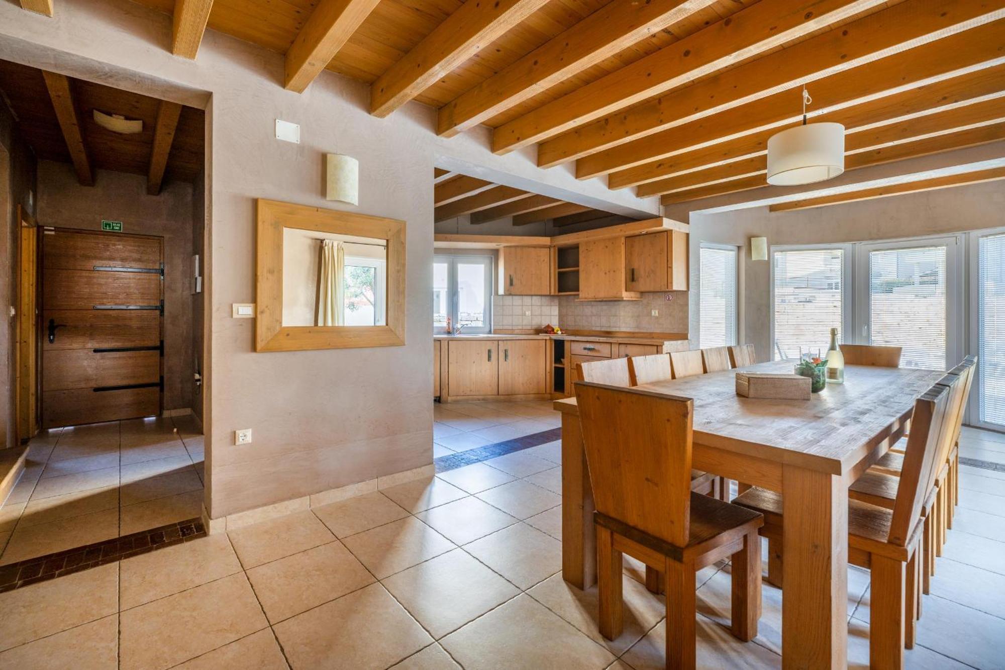 6-Bedroom Villa Chiara With Sea View Premantura Eksteriør bilde